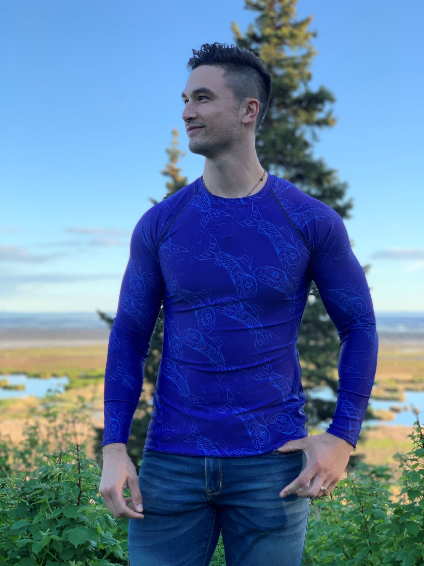 Men's Salmon Tessellation Long Sleeve Athletic Top (Rash Guard)